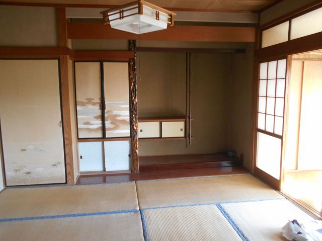 6LDK Wooden House for Sale in Arao, Kumamoto - 200万円 - Thumbnail 3