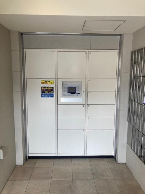 1SK Apartment for Sale in Kita-ku, Osaka - Near Umeda Station - Thumbnail 4