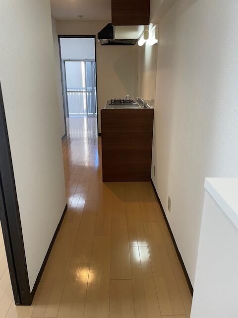 2K Apartment for Sale near Hatagaya Station, Shibuya - Thumbnail 3