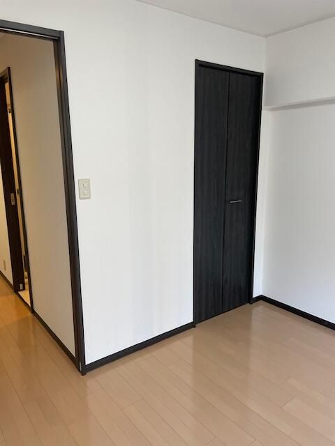 2K Apartment for Sale near Hatagaya Station, Shibuya - Thumbnail 4