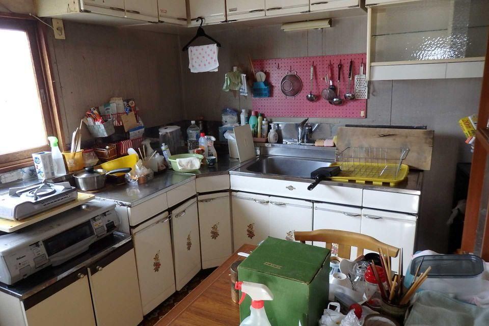 4LDK Akiya House for Sale in New Hidaka Town, Hokkaido - Thumbnail 3