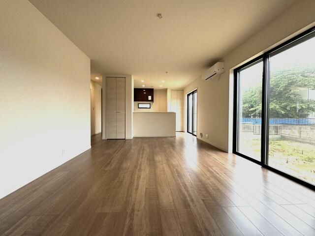 New 4LDK Detached House for Sale in Minamichita, Aichi - Thumbnail 3