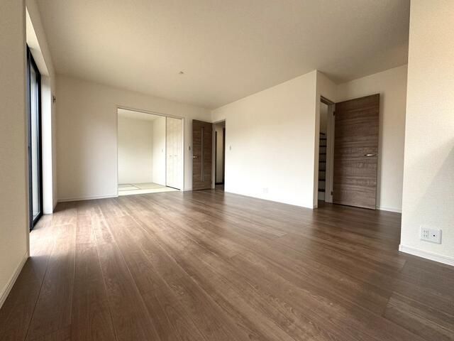 New 4LDK Detached House for Sale in Minamichita, Aichi - Thumbnail 4