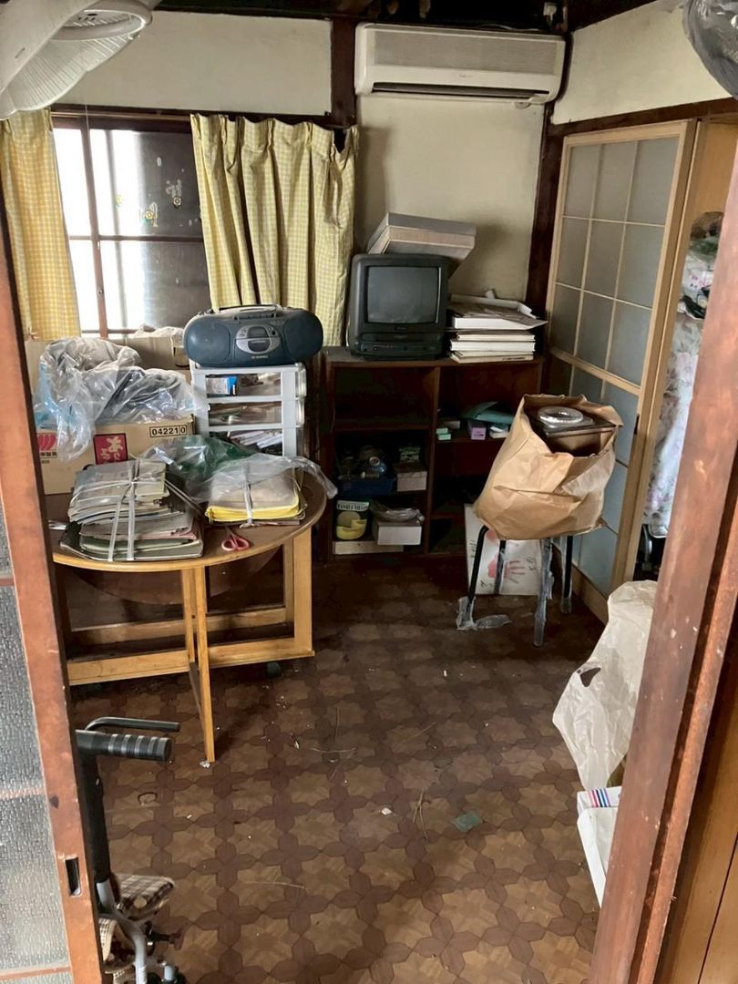 1927 3DK House for Sale in Nagoya Minami Ward - 37.19m² - Thumbnail 2
