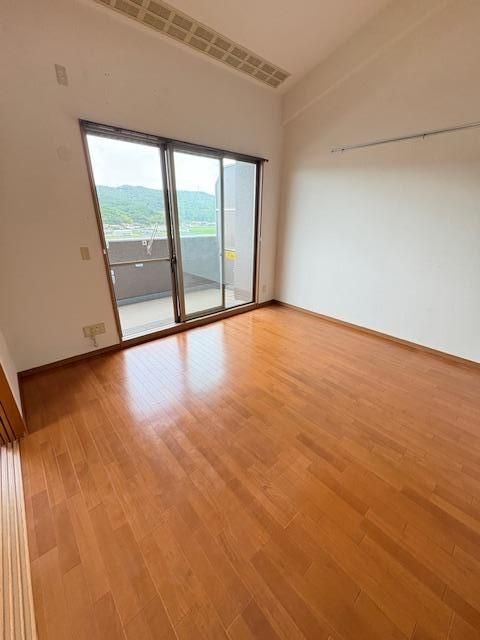 4LDK Top Floor Apartment with Balcony in Izumo, Shimane - Thumbnail 4