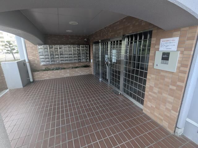 2LDK Apartment for Sale in Ureshino, Saga - 45.8 sqm - Thumbnail 4