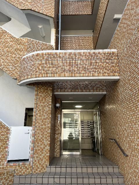 1DK Apartment for Sale in Toshima, Tokyo | Investment Property - Thumbnail 2