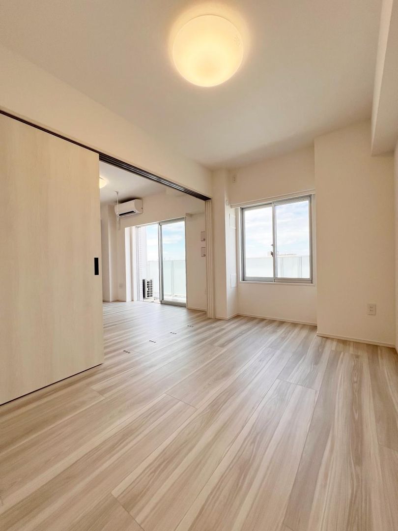 New 2024 2LDK Apartment with Mt. Fuji View in Adachi, Tokyo - Thumbnail 4