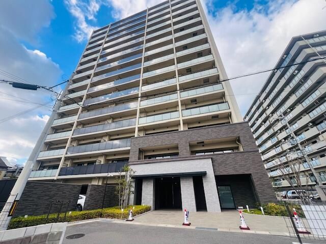 2020-Built 2SLDK Apartment Near Izumisano Station, Osaka - Image 1