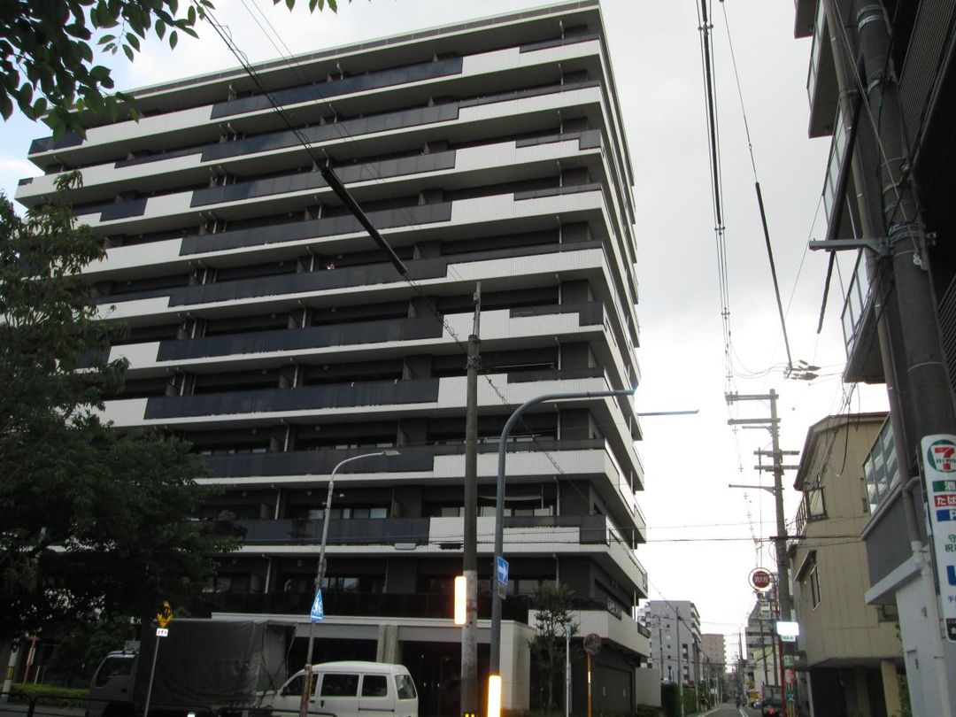 3LDK Apartment for Sale in Moriguchi, Osaka | 87.75 sqm - Thumbnail 2