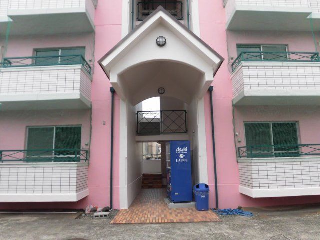 Affordable 1R Apartment for Rent in Tōon City, Ehime - Thumbnail 2