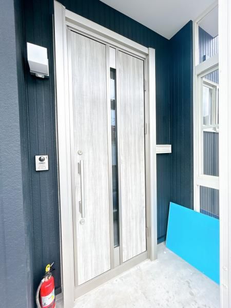 Renovated 4SLDK House with Parking in Iwamizawa, Hokkaido - Thumbnail 3