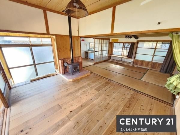 1.5 Million Yen Countryside Home with Vast Land in Miyakonojo - Thumbnail 3