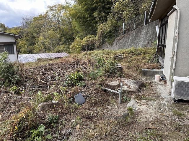 Land for Sale in Kure, Hiroshima - 476.63 sqm Residential Plot - Thumbnail 4