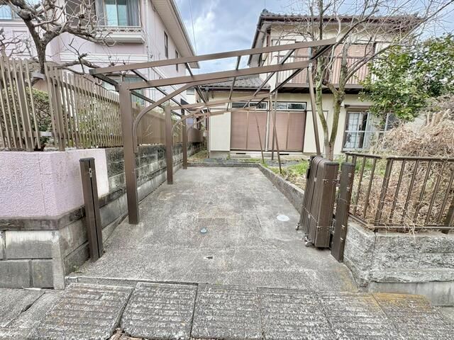 3LDK Corner Lot House with Garden for Sale in Sagamihara - Thumbnail 3