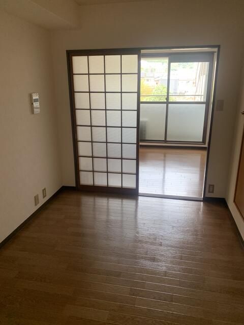 1DK Apartment for Rent in Minoh, Osaka - Near Makiochi Station - Thumbnail 4