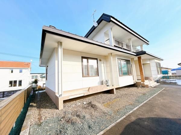 Renovated 4LDK House for Sale in Bihoro, Hokkaido - Thumbnail 3