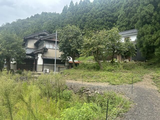 9K Wooden House on Large Land Plot in Echizen City, Fukui - Thumbnail 3