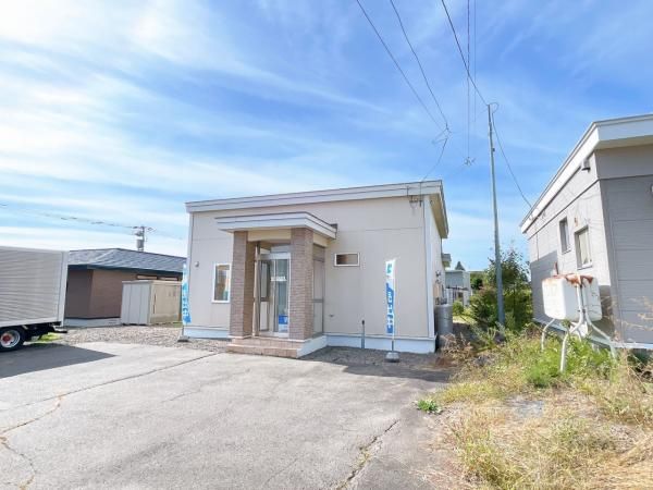 3LDK Single-Story House for Sale in Rikubetsu, Hokkaido - Thumbnail 2