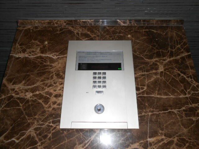 1K Apartment for Sale in Osaka Nishi Ward, 5.65% Yield - Thumbnail 3