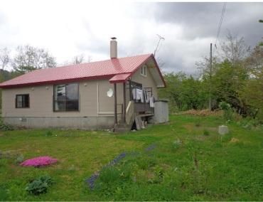 2LDK House for Sale in Mikasa, Hokkaido with Large Garden - Thumbnail 4