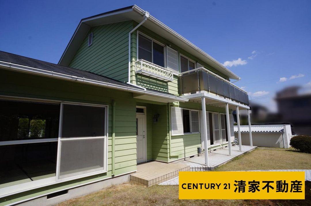 6SLDK Custom Misa Home with Garage & Garden in Kasugai - Image 1