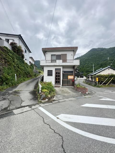 Used 6K Detached House in Nirasaki, Yamanashi - Thumbnail 4
