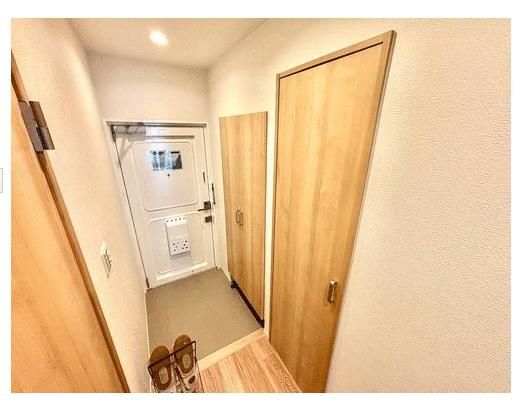 Renovated 3LDK Apartment for Sale in Ibaraki, Osaka - Thumbnail 3