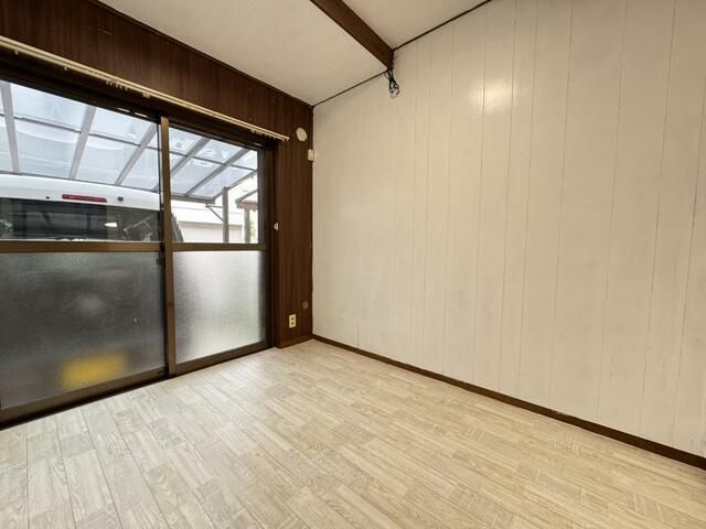 4K Detached House for Sale in Kaizuka, Osaka - 9.8 Million Yen - Thumbnail 3