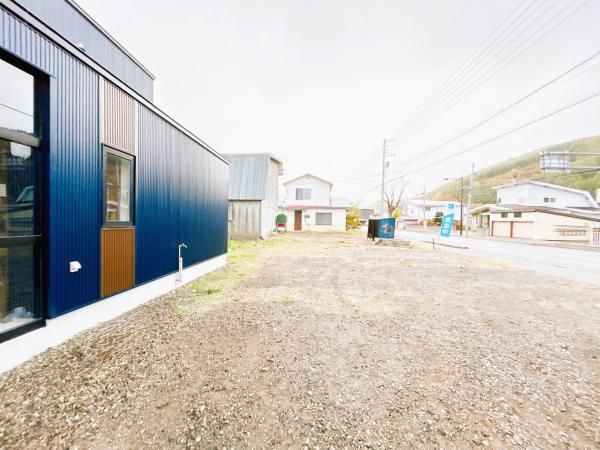 Renovated 4LDK House with Parking for 4 in Engaru, Hokkaido - Thumbnail 3