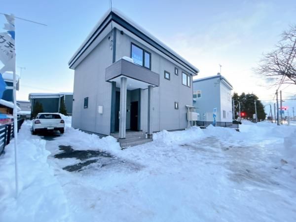 Renovated 4LDK House for Sale in Obihiro, Hokkaido - Thumbnail 2