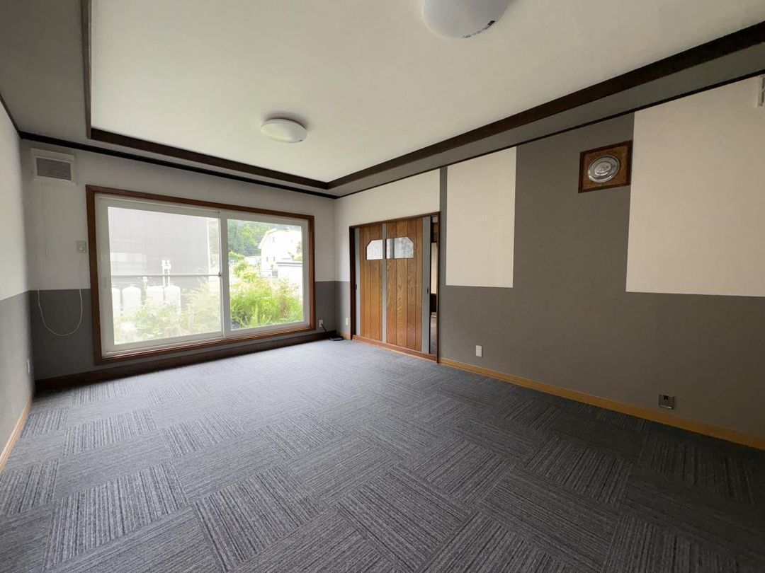 6LDK Detached House for Sale in Sapporo Minami Ward - Thumbnail 2