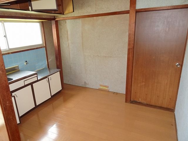 Affordable 5K Detached House in Komatsushima, Tokushima - Thumbnail 4