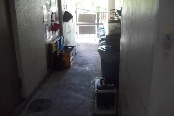 Tamachi Daiya Heights 1R Apartment for Sale in Minato, Tokyo - Thumbnail 4