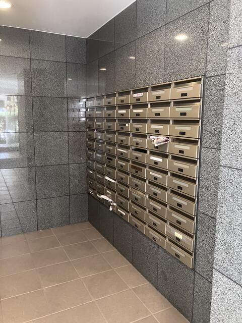 1K Apartment for Sale in Ebisu, Shibuya, Tokyo - 44 sqm - Thumbnail 3