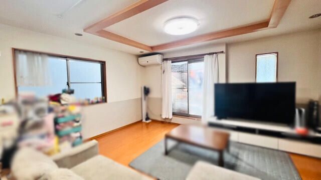4LDK Detached House for Sale Near Mitejima Station, Osaka - Thumbnail 2
