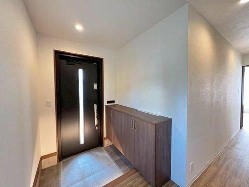 Renovated 4LDK House in Iwamizawa, Hokkaido - 950万円 - Thumbnail 3