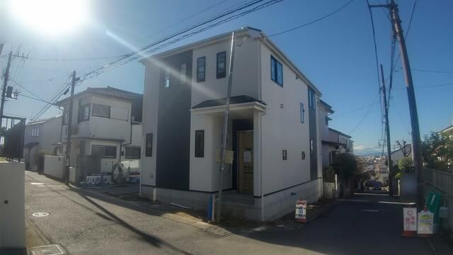 New 2026 4LDK House in Yokohama's Minami Ward - Thumbnail 2