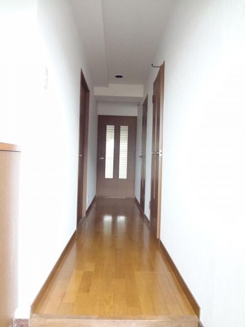 2DK Apartment for Sale near Saga Station, Saga City - Thumbnail 3