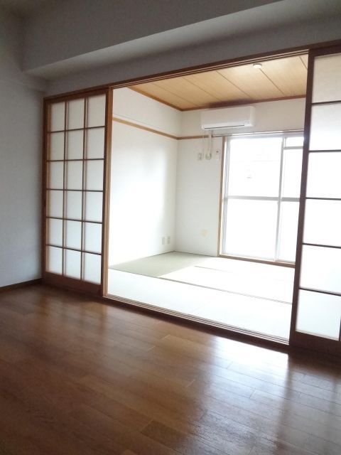 2DK Apartment for Sale near Saga Station, Saga City - Thumbnail 2