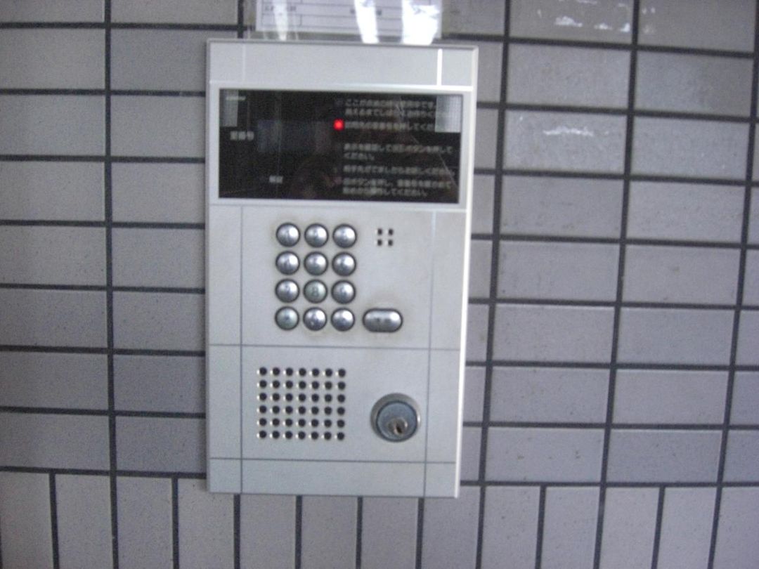 1K Apartment for Rent in Yodogawa, Osaka - Fully Equipped, Near Station - Thumbnail 3