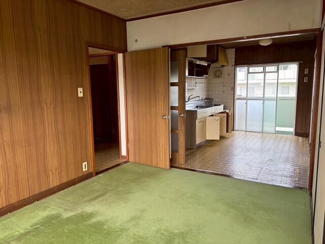 3LDK Apartment for Sale in Kasugai City, Aichi - Thumbnail 2