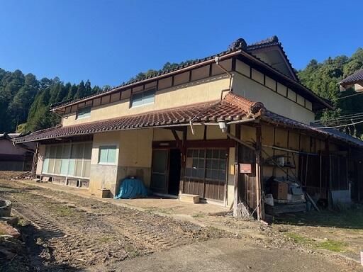 1903 Historic 5LDK Wooden House on Large Plot in Shiso, Hyogo - Thumbnail 2