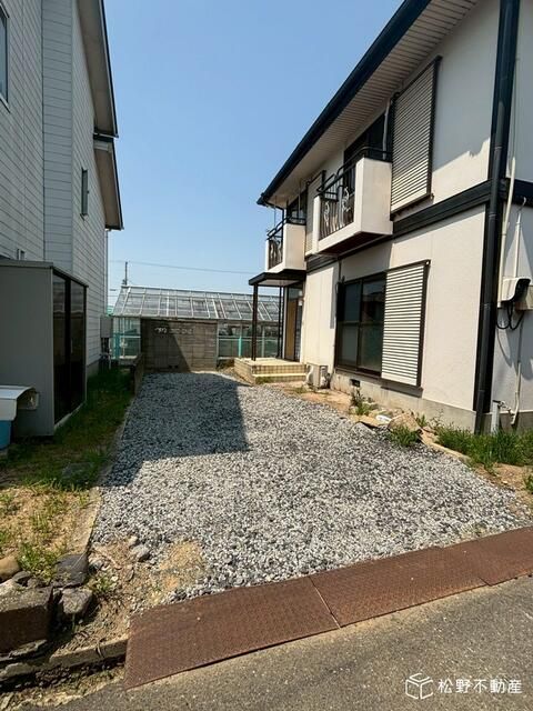 4DK House for Sale in Sanuki City, Kagawa - 80.3 sqm - Thumbnail 2