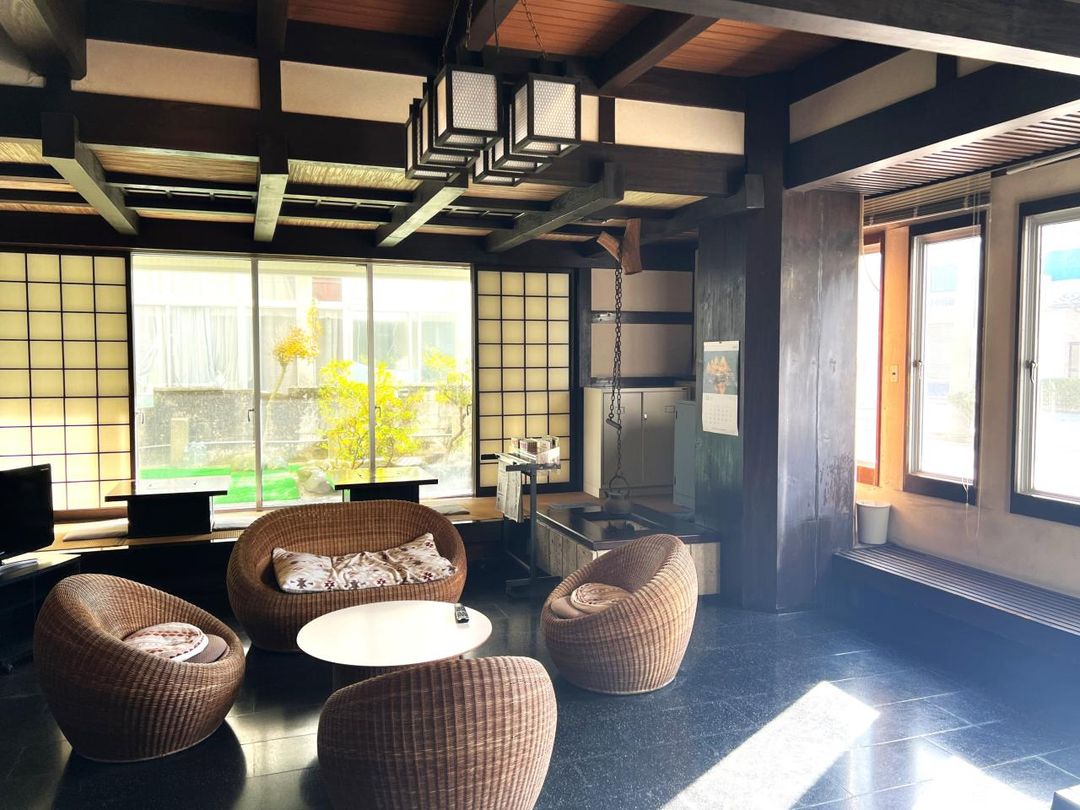 Resort Condo in Kaike Onsen Yonago with Sea View & Hot Spring - Thumbnail 3