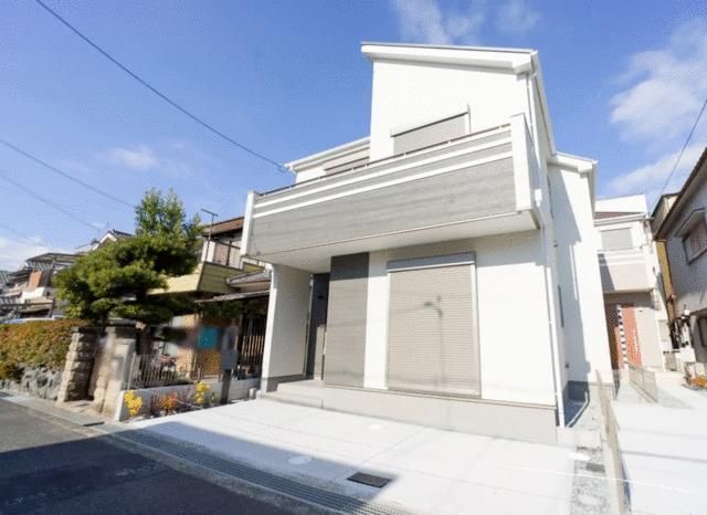New 3LDK House in Takatsuki Osaka | Earthquake Resistant Grade 3 - Thumbnail 2