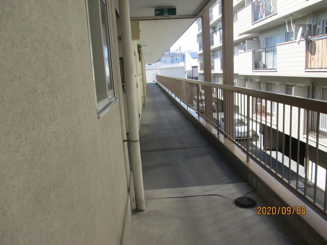 2DK Apartment for Rent in Osaka Sayama, Near Station, No Deposit - Thumbnail 3