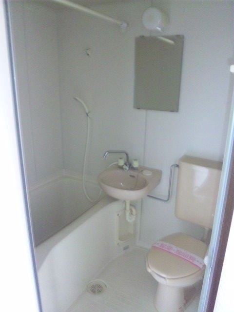 1K Apartment for Rent in Fukui Near University - Thumbnail 4