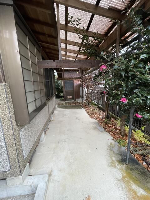 Traditional Tile-Roof Japanese House for Sale in Minami-Kiso, Nagano - Thumbnail 3