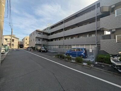 3DK Apartment with Private Garden for Sale in Adachi, Tokyo - Thumbnail 2